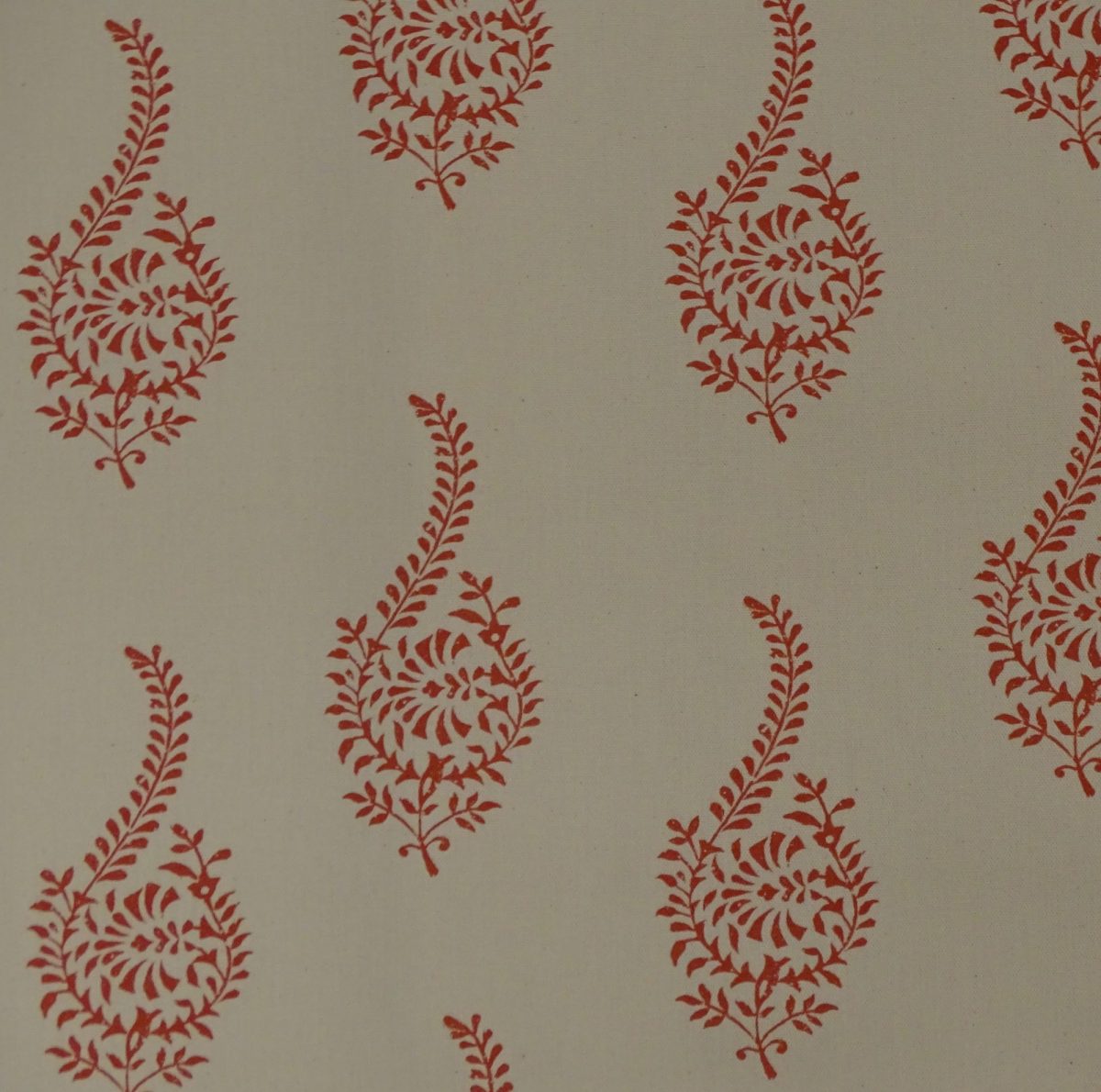 Lysmere Soft Red